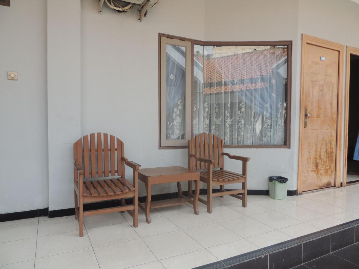 Hotel Sejahtera Kebumen Bagian luar foto
