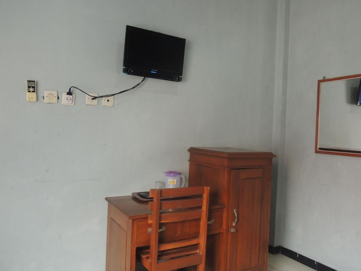 Hotel Sejahtera Kebumen Bagian luar foto